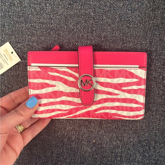 Michael Kors Pink and White Zebra Wallet - Picture 5 of 14